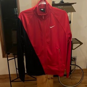 Nike Men’s tracksuit Top